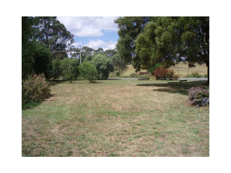 18569 Bass Highway, Rocky Cape TAS 7321