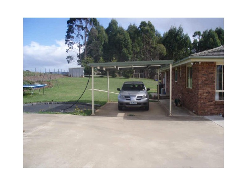 189 Robin Hill Road, Flowerdale TAS 7325