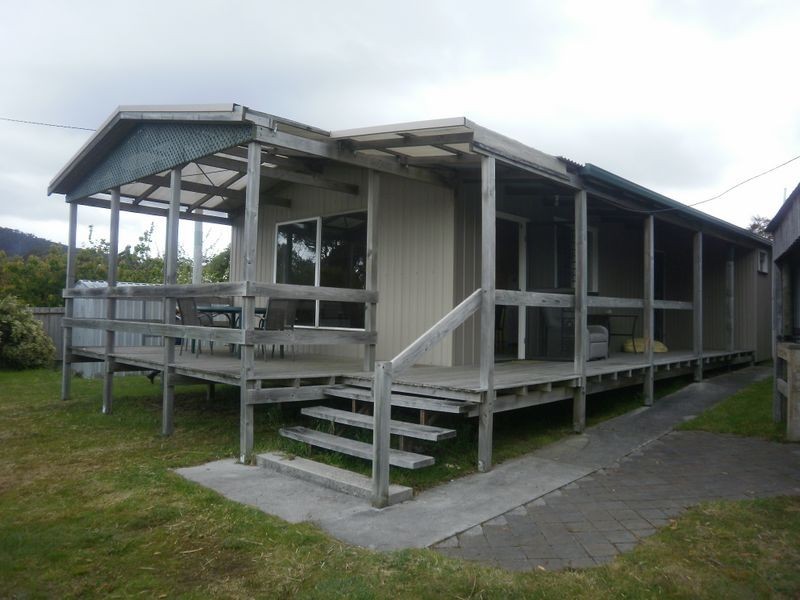 8 Irby Boulevard, Sisters Beach TAS 7321