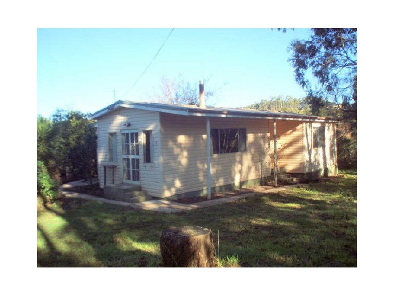 17495 Bass Highway, Boat Harbour TAS 7321