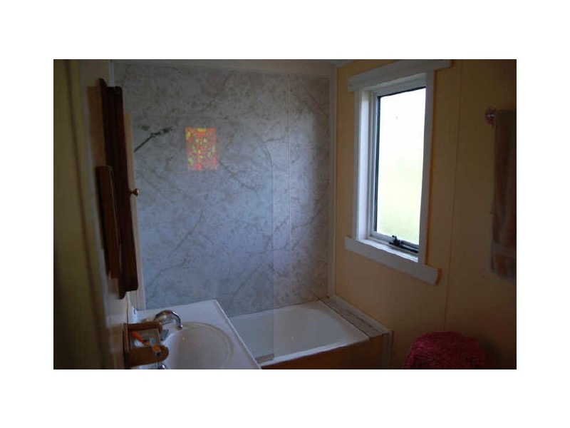 72 Beatties Road, Lapoinya TAS 7325