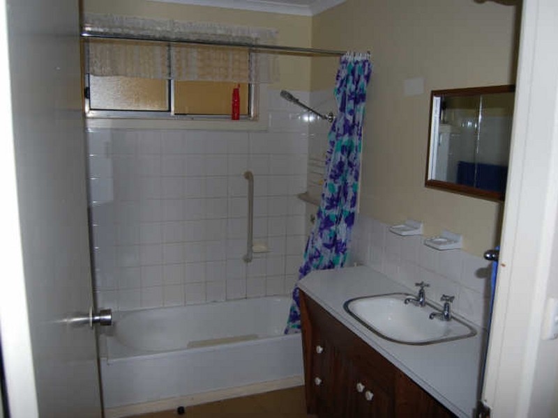 11 Collins Street, Waratah TAS 7321