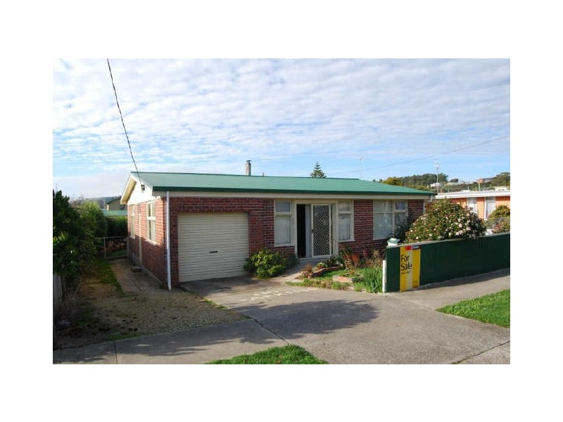 16b Arthur Street, Somerset TAS 7322