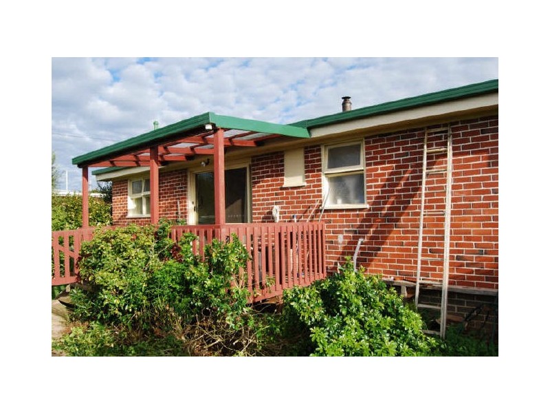 16b Arthur Street, Somerset TAS 7322