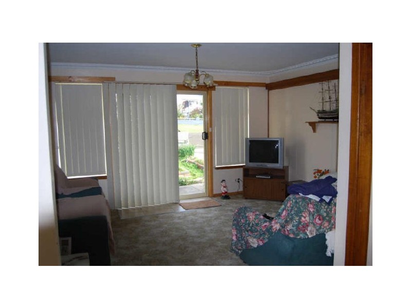 16b Arthur Street, Somerset TAS 7322