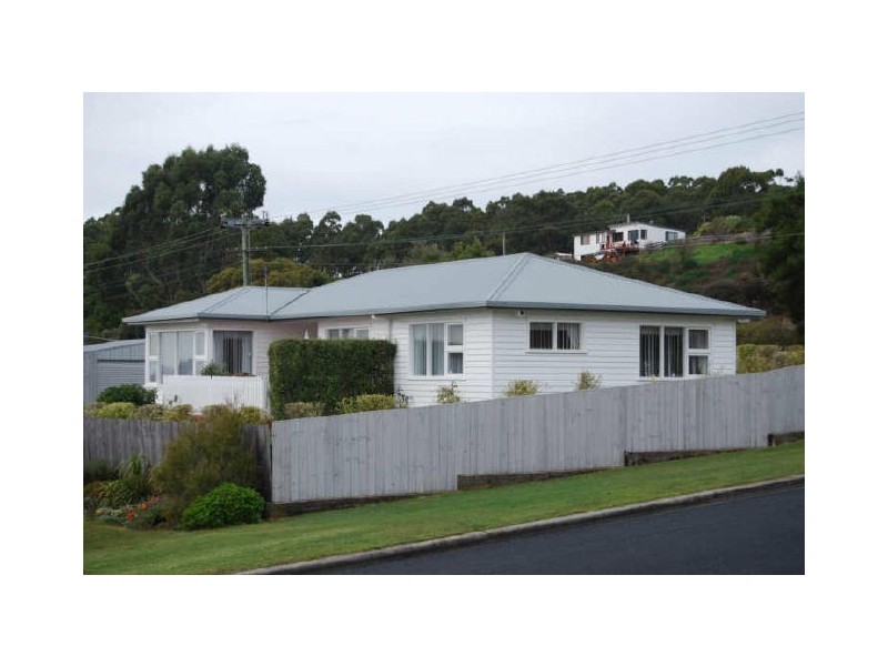 30 George Street, Somerset TAS 7322