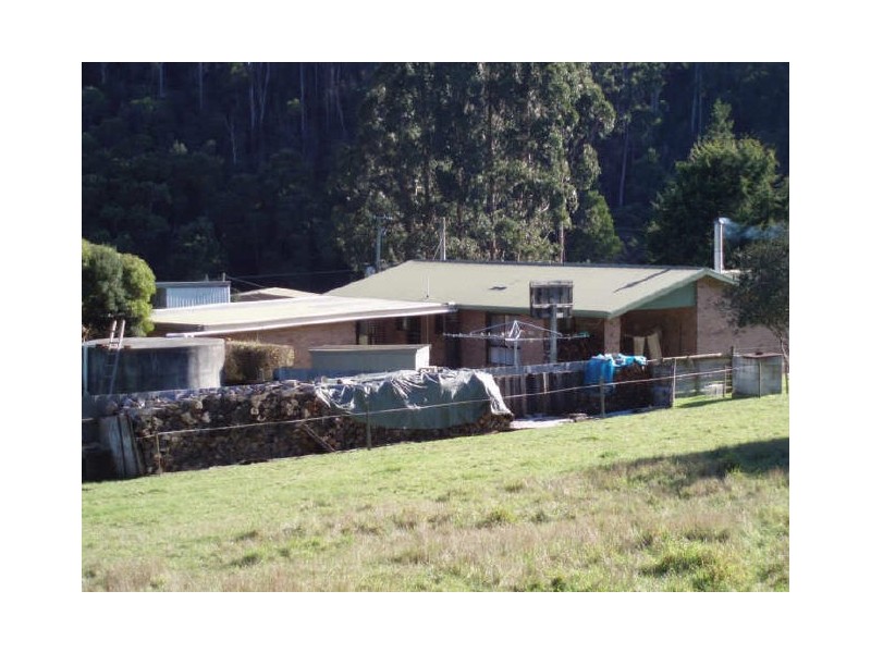 571 Reservoir Drive, Wynyard TAS 7325