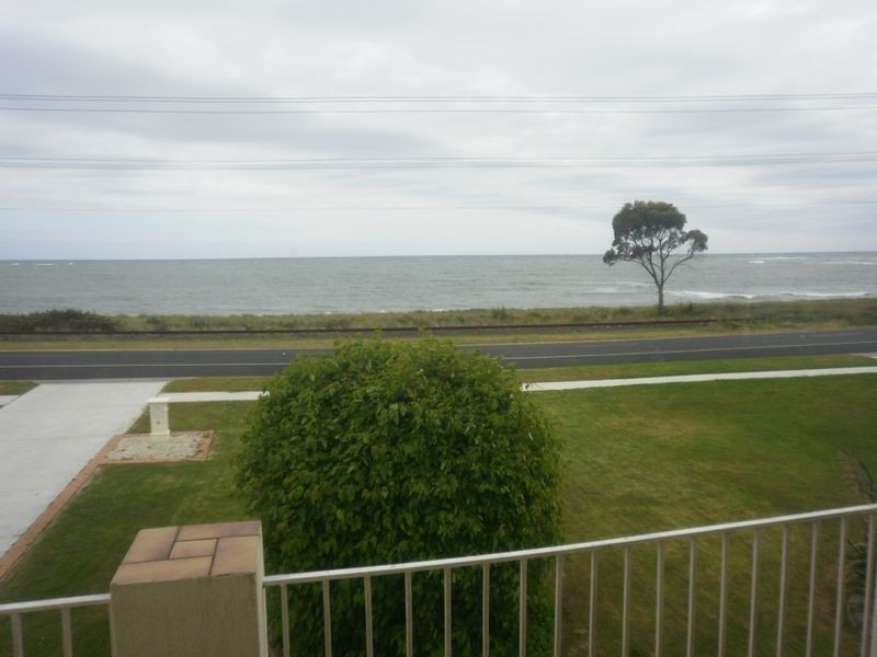 117 Old Bass Highway, Wynyard TAS 7325