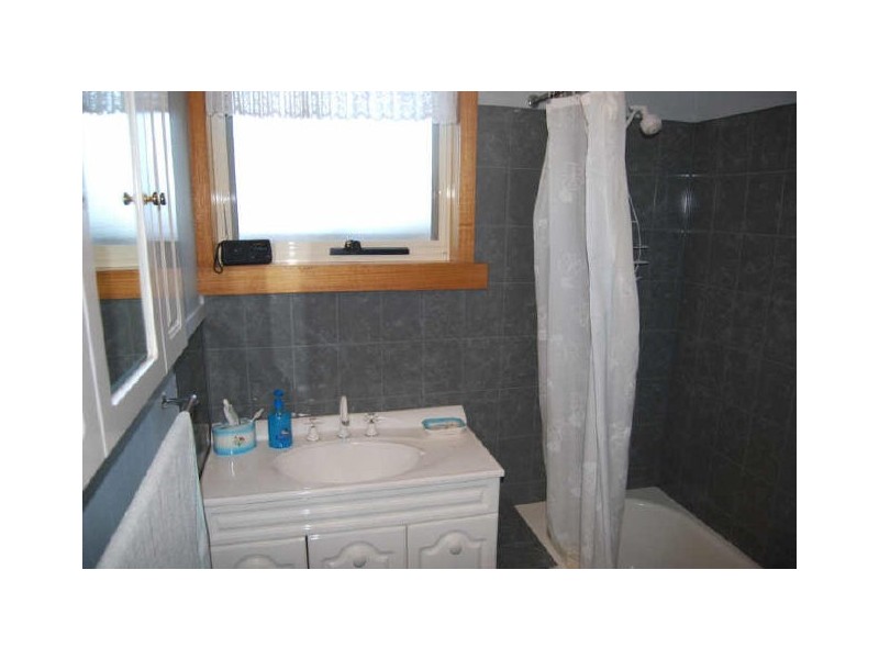 15a Raglan Street, Somerset TAS 7322