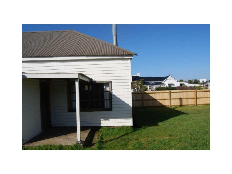 24 Hogg Street, Wynyard TAS 7325