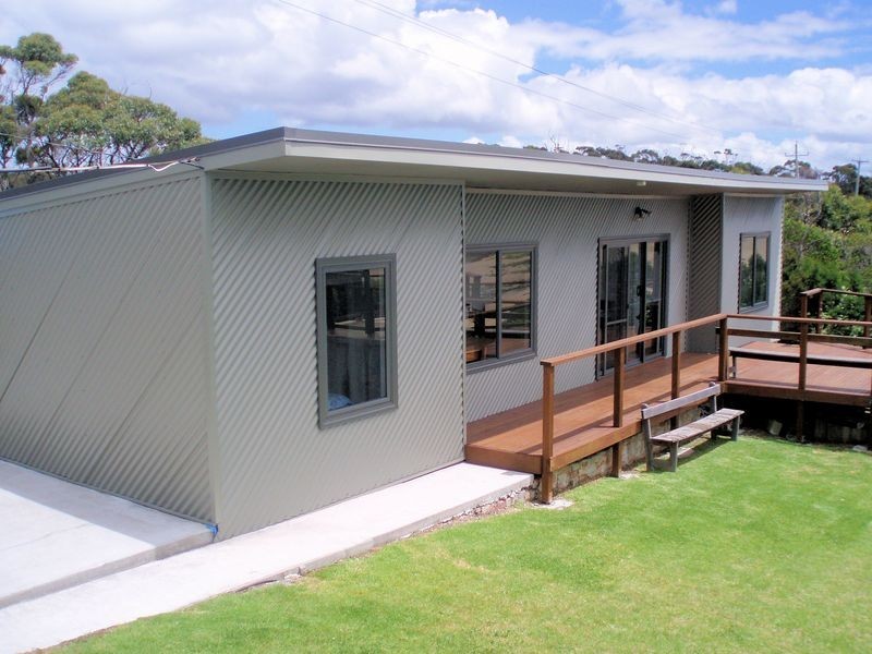 1 Charles Street, Black River TAS 7321