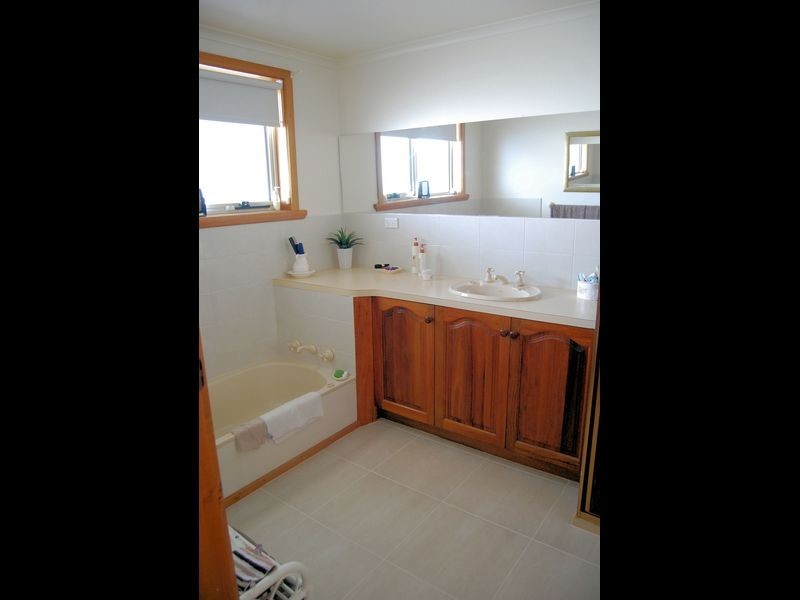 239 Old Bass Highway, Calder TAS 7325