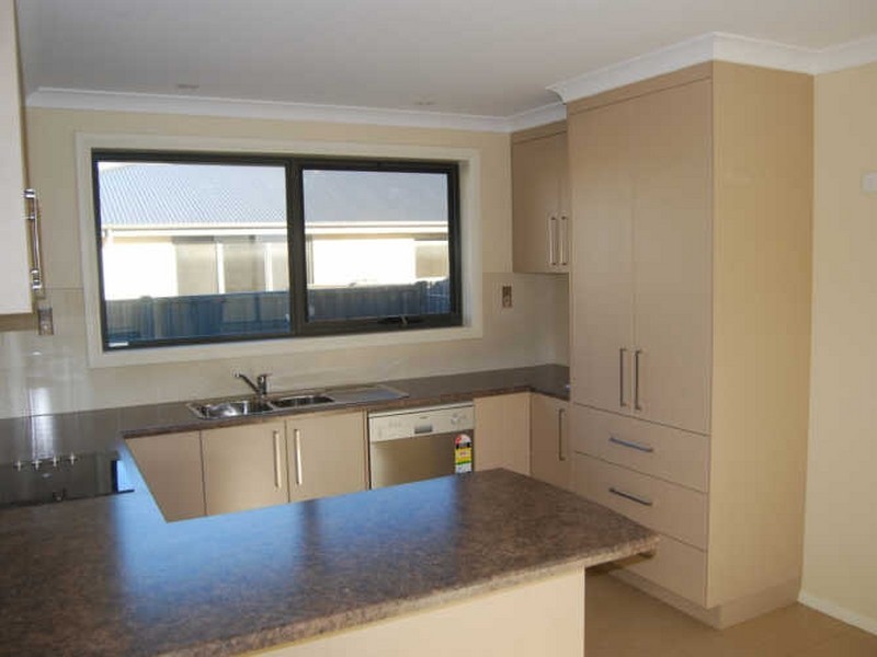 2/16 York Street, Wynyard TAS 7325