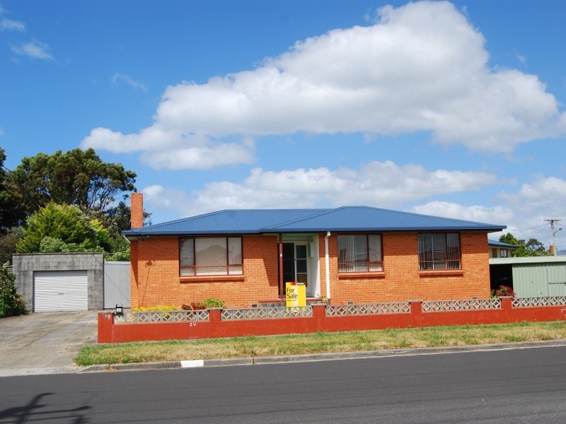 8 Lockett Street, Wynyard TAS 7325