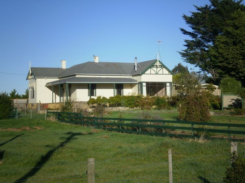 9 Takone Road, Yolla TAS 7325