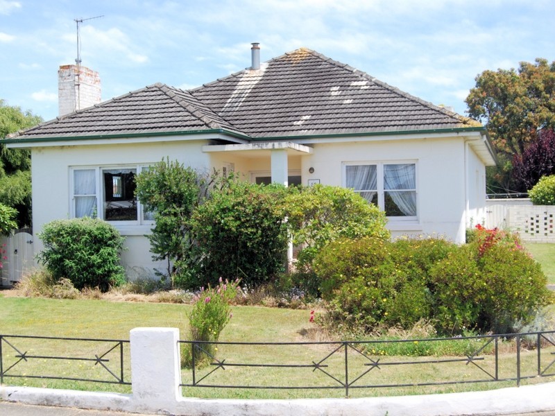 52 Jackson Street, Wynyard TAS 7325