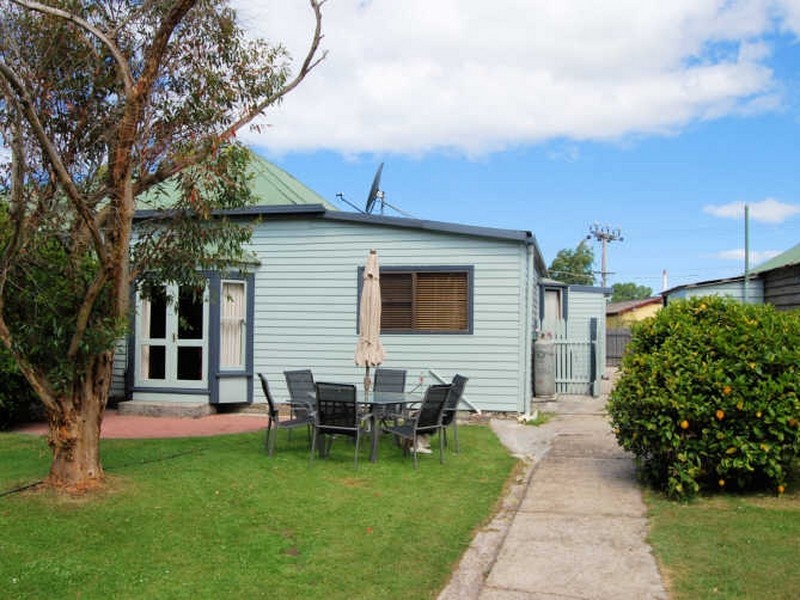 100 Inglis Street, Wynyard TAS 7325