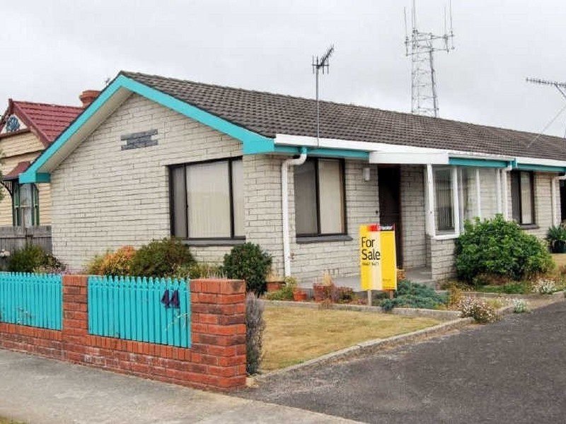 1/44 Saunders Street, Wynyard TAS 7325