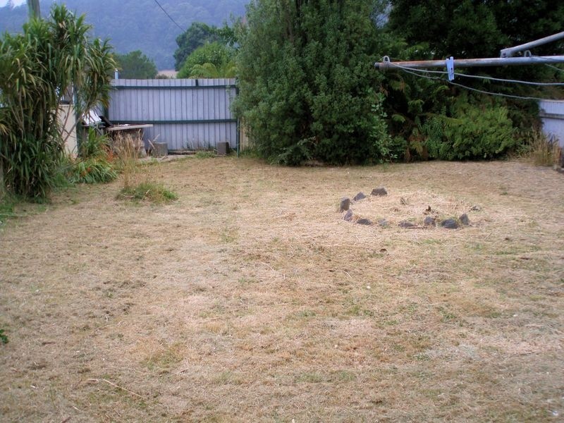 17 Kershaw Street, Tullah TAS 7321