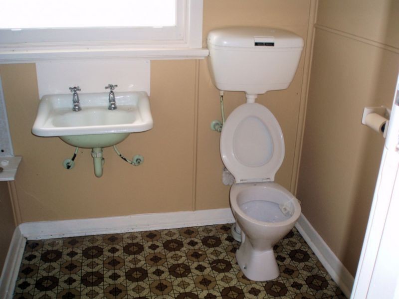 16 Giblin Street, Rosebery TAS 7470