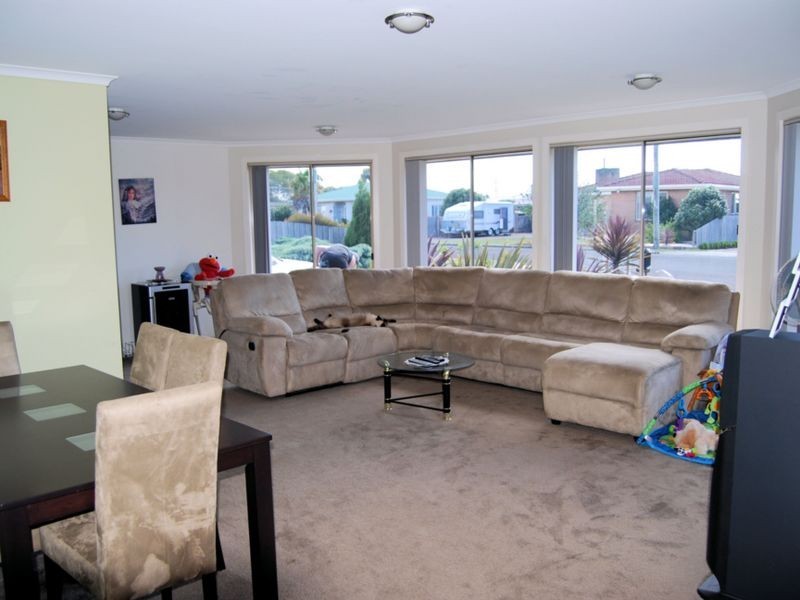 2 McArthur Street, Wynyard TAS 7325