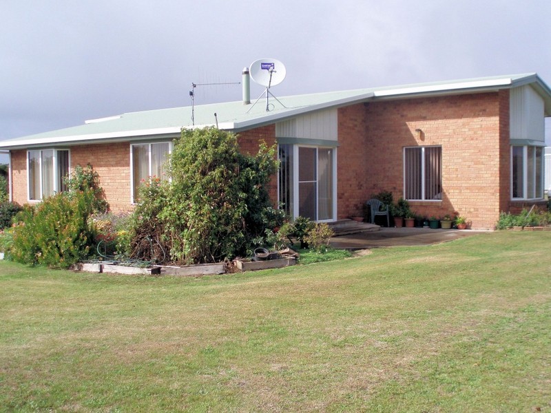 22 Boyndey Road, Black River TAS 7321