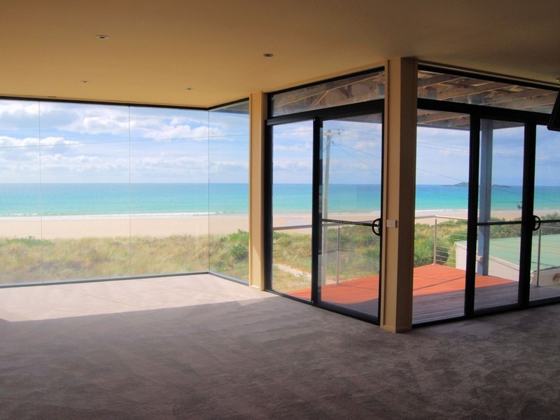 9 East Boulevard, Sisters Beach TAS 7321