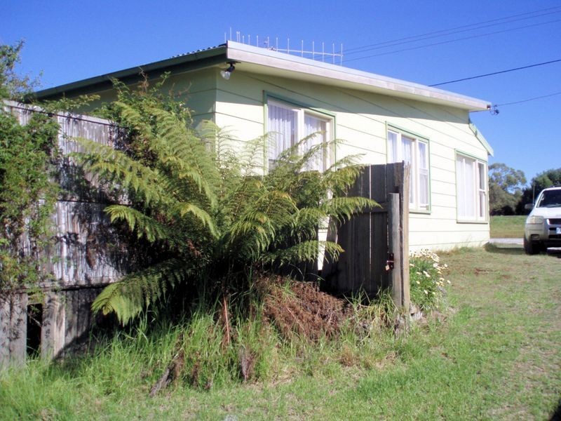 11 Pebbly Road, Black River TAS 7321