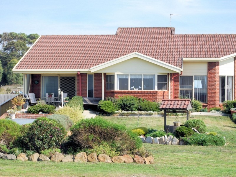 217 Old Bass Highway, Wynyard TAS 7325