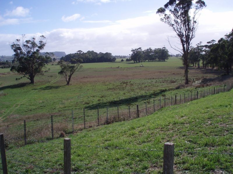 Lenah Drive, Wynyard TAS 7325