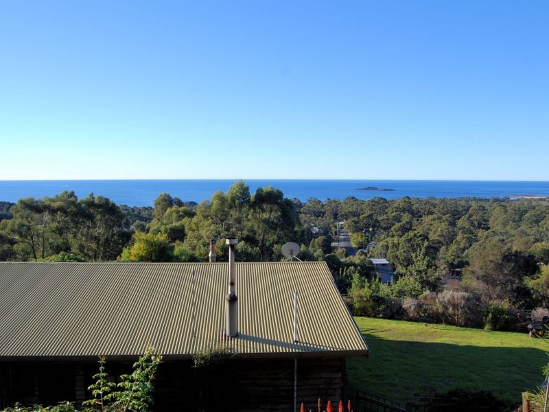3 Banksia Avenue, Sisters Beach TAS 7321