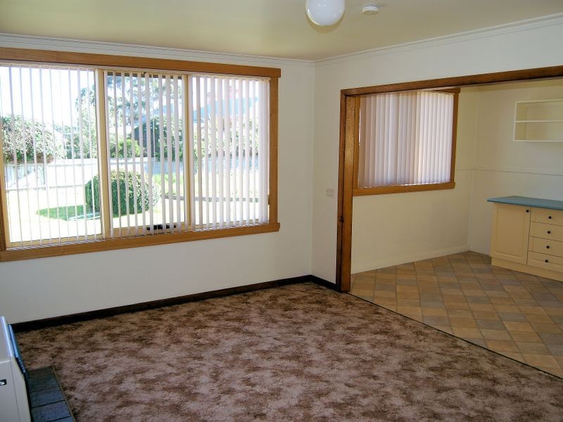 22 Ronald Crescent, Somerset TAS 7322