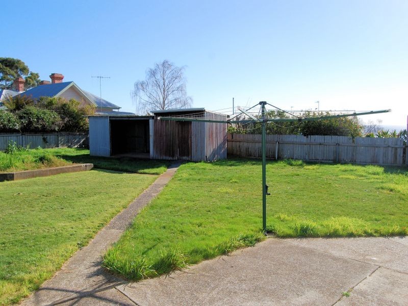 22 Ronald Crescent, Somerset TAS 7322