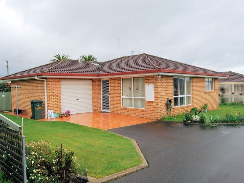 2/33 Saunders Street, Wynyard TAS 7325