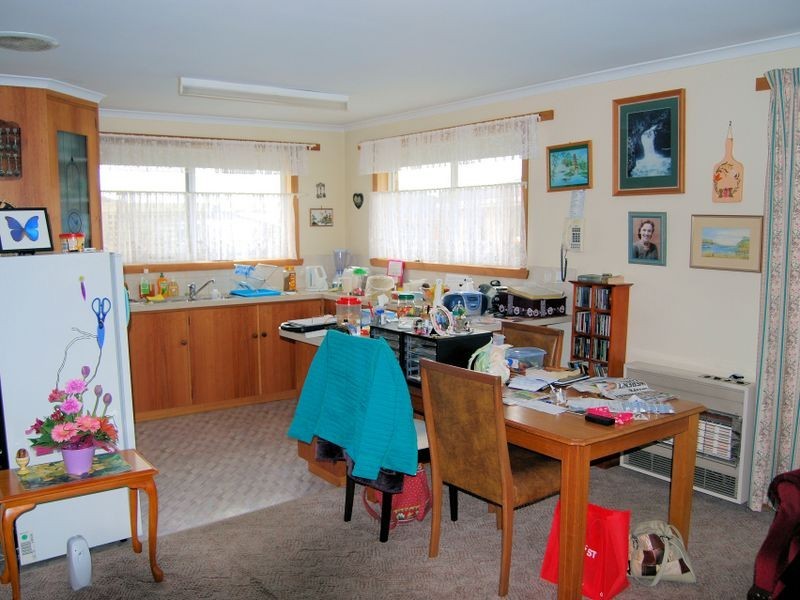 2/33 Saunders Street, Wynyard TAS 7325