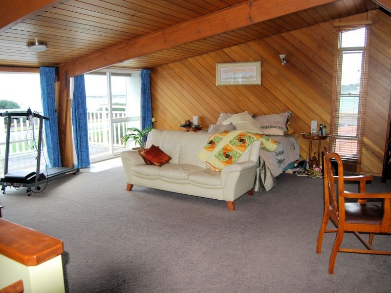 107 Old Bass Highway, Wynyard TAS 7325
