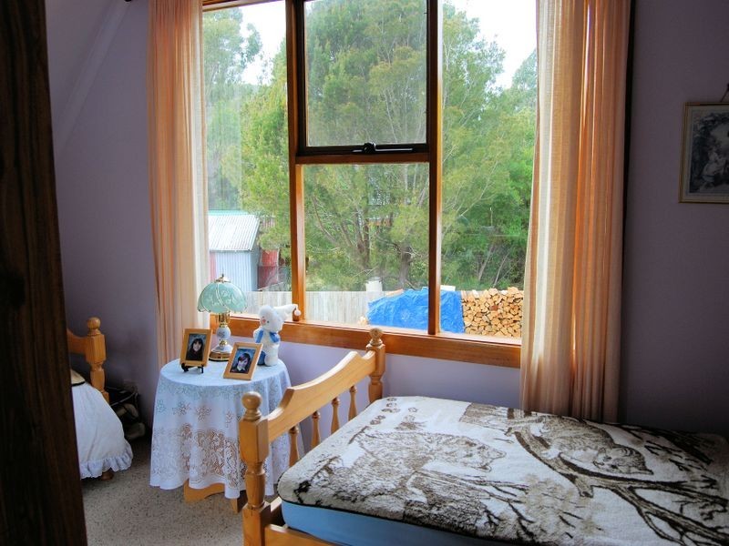 9-11 Banksia Avenue, Sisters Beach TAS 7321