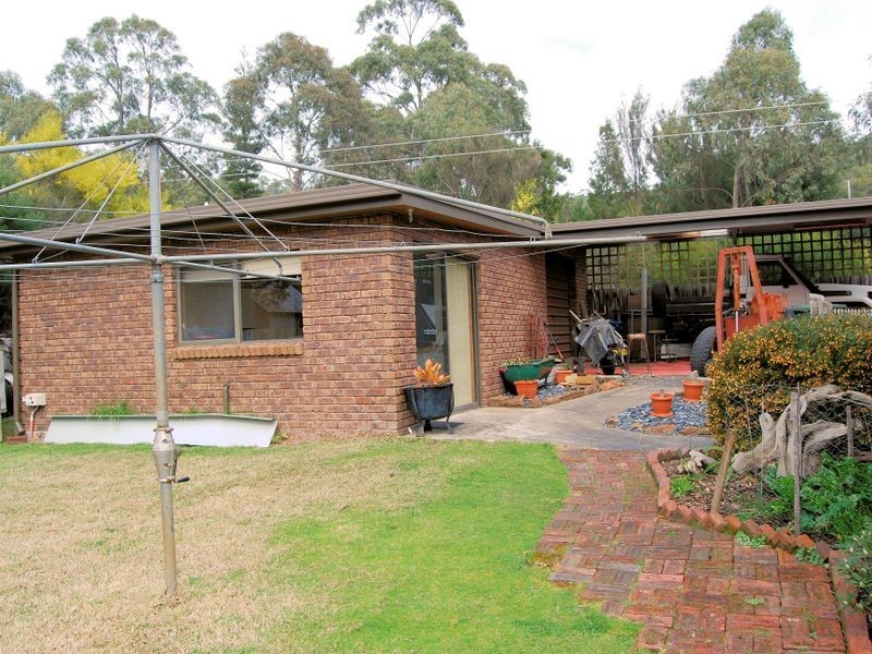 9-11 Banksia Avenue, Sisters Beach TAS 7321