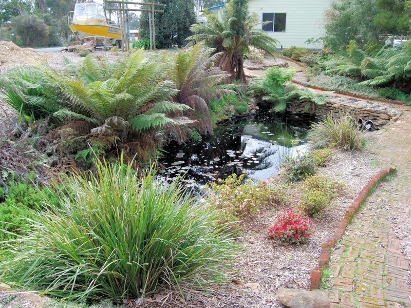9-11 Banksia Avenue, Sisters Beach TAS 7321