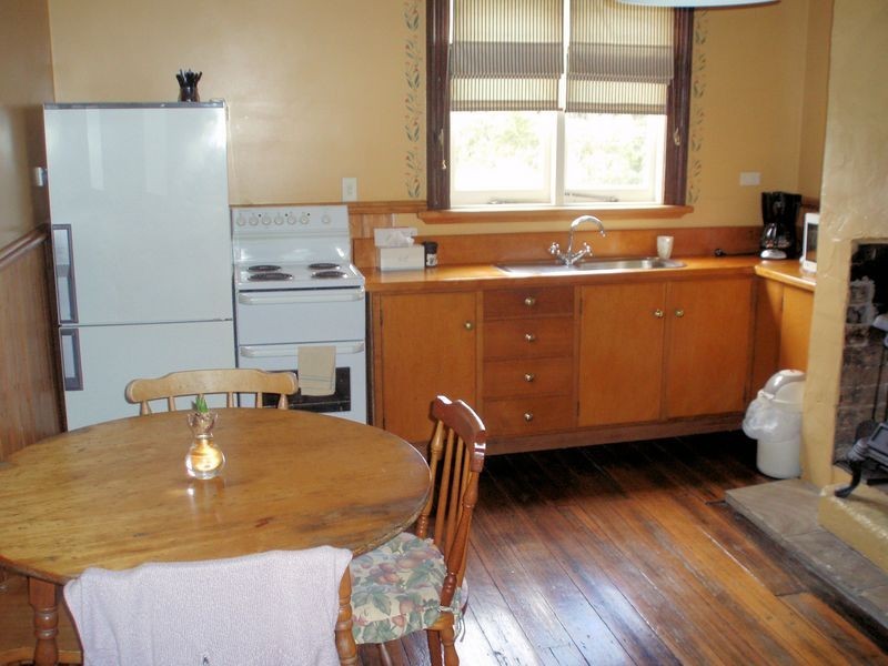 6 Reid Street, Strahan TAS 7468