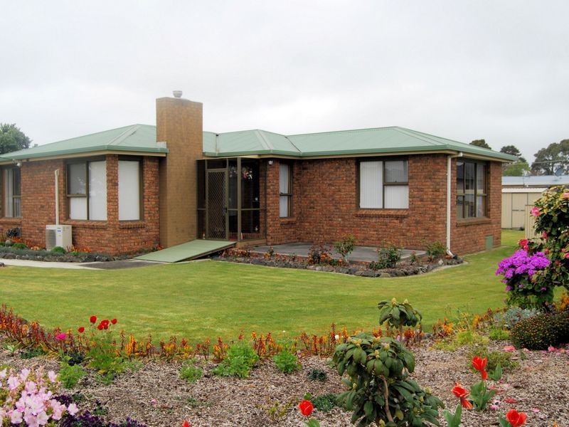 10 Reid Street, Wynyard TAS 7325