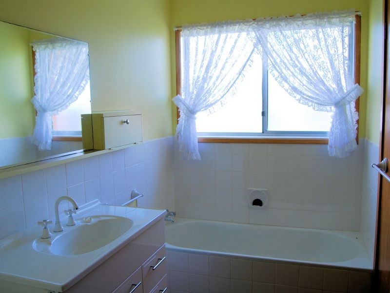 18 New Street, Wynyard TAS 7325