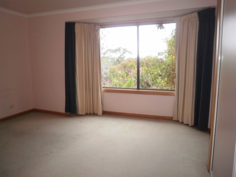 16931 Bass Highway, Flowerdale TAS 7325