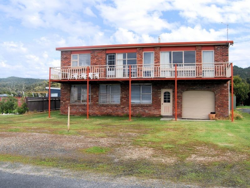 88 Irby Boulevard, Sisters Beach TAS 7321