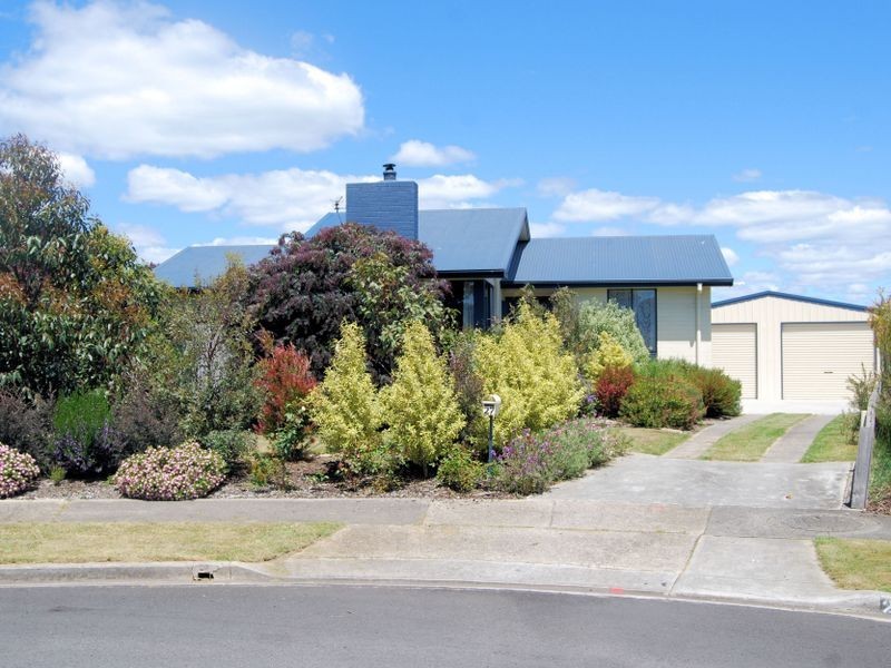 27 Martin Street, Wynyard TAS 7325