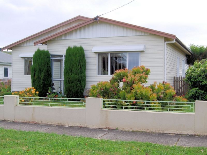 89 Saunders Street, Wynyard TAS 7325