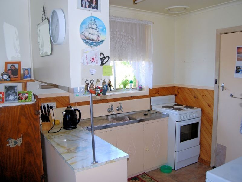 11 Lockett Street, Wynyard TAS 7325