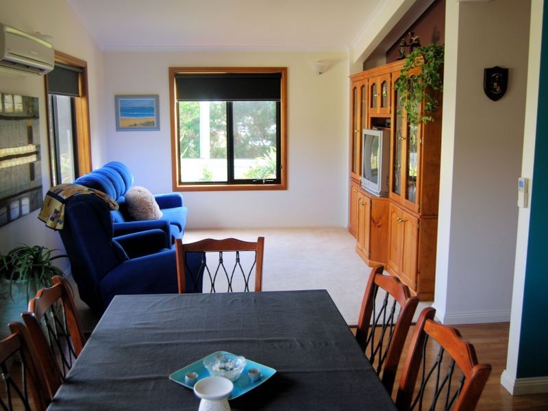 24 Bridge Street, Sisters Beach TAS 7321