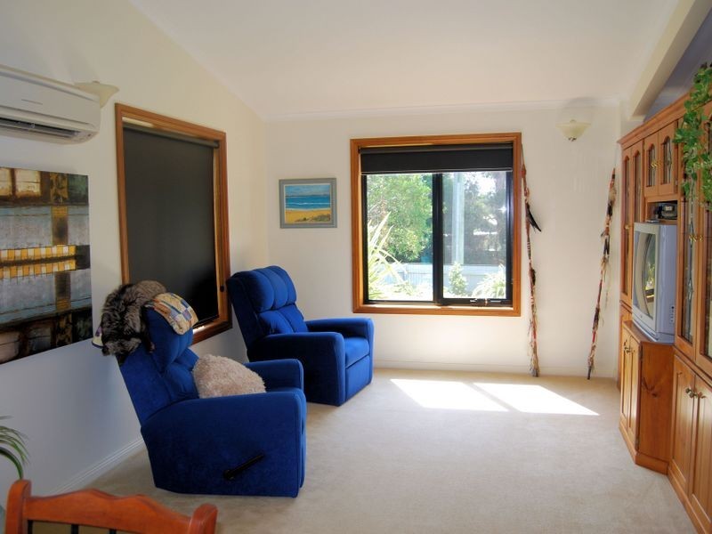 24 Bridge Street, Sisters Beach TAS 7321