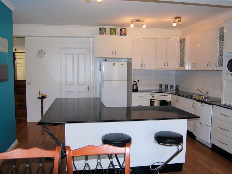 24 Bridge Street, Sisters Beach TAS 7321